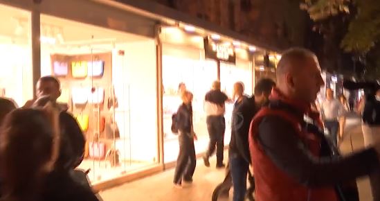 “Jashtë nga Shqipëria, Borchard”