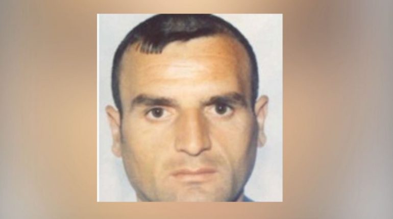 EMRI/I rikthehet “sportit” të tij të preferuar, tenton të arratiset sërish nga burgu i dënuari për vrasje