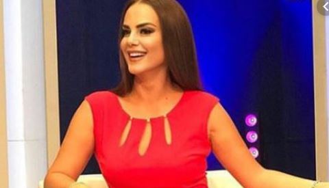 FOTO/”Mos harro llokumet”, Moderatorja e sportit deklaron publikisht se është në një lidhje