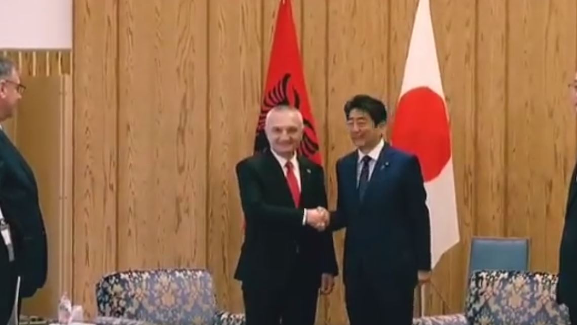 Meta pritet nga Kryeministri i Japonisë: Të hiqen vizat me Shqipërinë