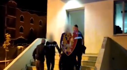 Operacion në Kukës/Kapen drogë, armë e municione, policia prangos 4 të rinj dhe jep detajet