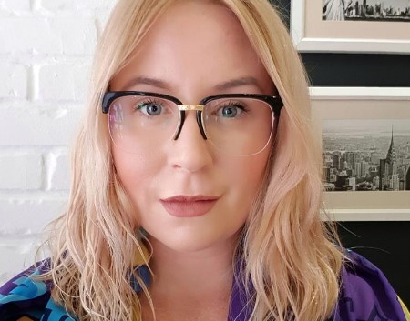 Bëri shkrime kritike ndaj qeverisë, gazetarja britanike fiton betejën ligjore me shtetin shqiptar