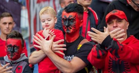 Ndeshja Turqi-Shqipëri/Federata njoftim për tifozët: Jo veshje me imazhin Autochtonus në stadium