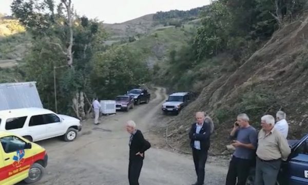 4 ditë pas krimit të rëndë në Klos, familjet e vëllezërve mbyllin dyert