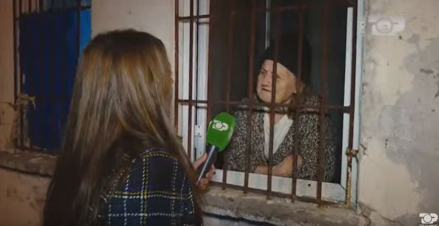 Ermioni nga familja e famshme Popaj nuk leviz nga shtepia ne Durres