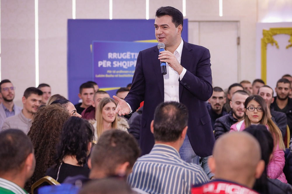 Lulzim Basha: 300 euro ne muaj paga minimale qe vitin e pare