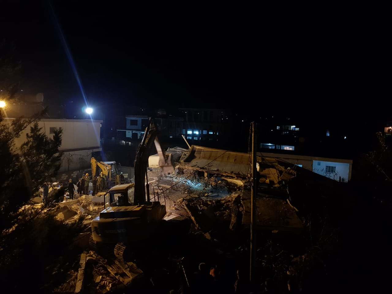 Pallati 6 katesh, nje grua 30 vjece nxirret gjalle