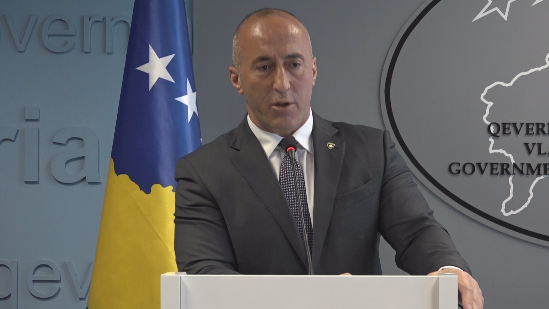 VIDEO/Ndihma e parë, Kosova jep 500 mijë euro për të prekurit nga tërmeti