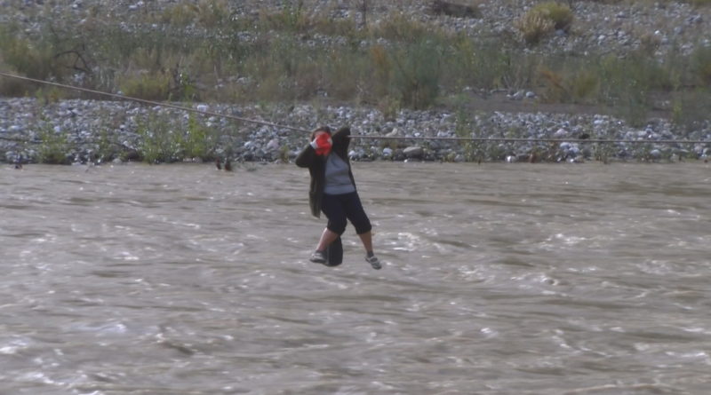 VIDEO/Pak minuta larg nga Librazhdi, vendi ku njerëzit “luajnë” me jetën prej 40 vitesh