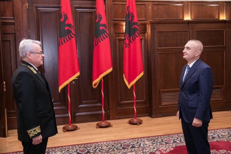 Rusia sjell ambasador në Tiranë drejtorin e Informacionit në Ministrinë e Jashtme