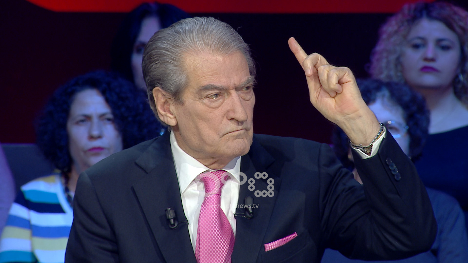 Berisha është gati për protesta të opozitës por do të mungojë te Meta me 8 dhjetor