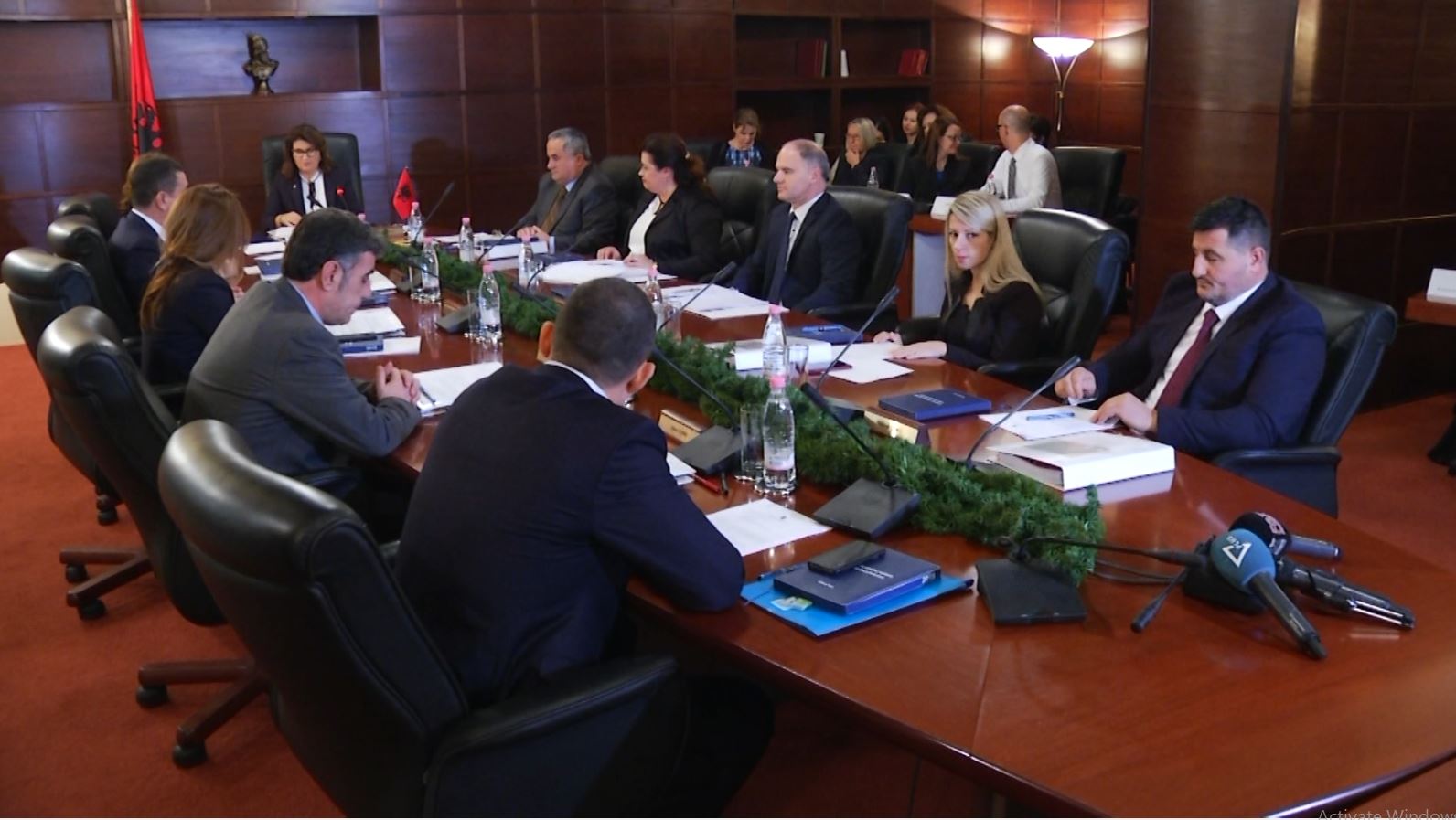 KLGJ rikthen në sistem Ilir Pandën, kualifikohen 3 gjyqtarë për Gjyaktën e Lartë