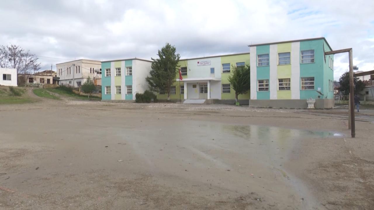 FOTO/Basha rikthehet në Thumanë: Pas një muaji përtej propagandës shteti ka dështuar turpshëm, nuk preken 150 milionë dollarët