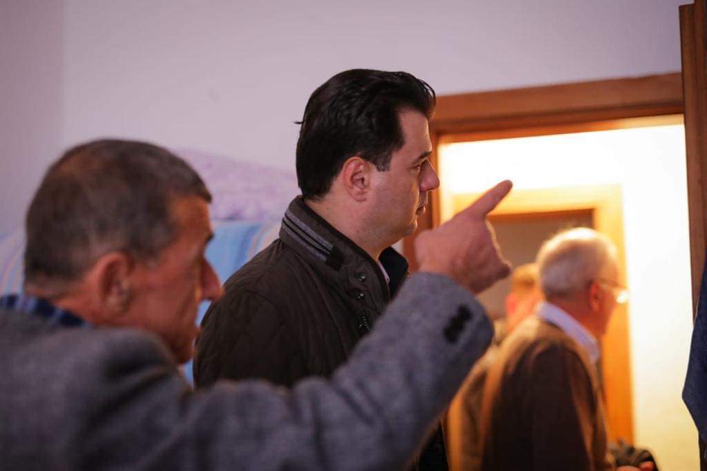 Ish magazinat ne Shkozet, banoret ne kushte te renda