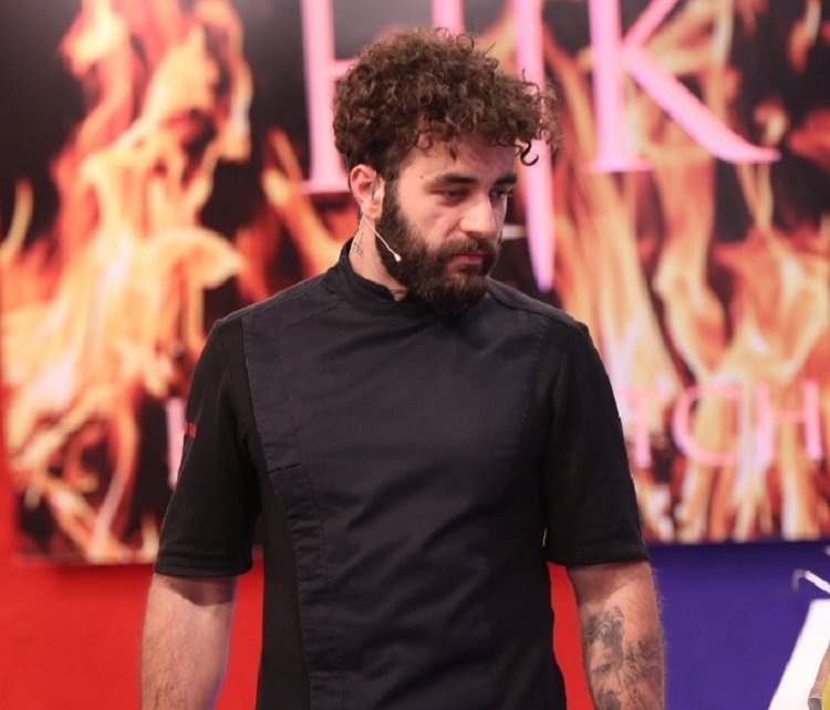 Largohet papritmas nga Top Channel Renato Mekolli,zbulohet shefi i ri nga Athina