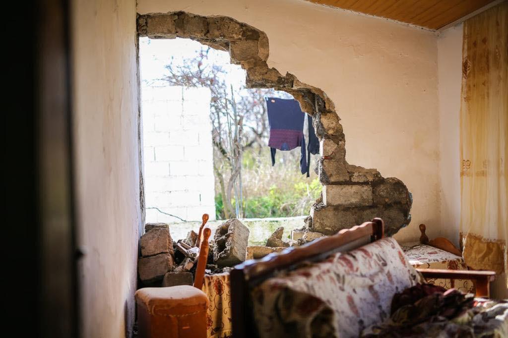 FOTO/Basha rikthehet në Thumanë: Pas një muaji përtej propagandës shteti ka dështuar turpshëm, nuk preken 150 milionë dollarët