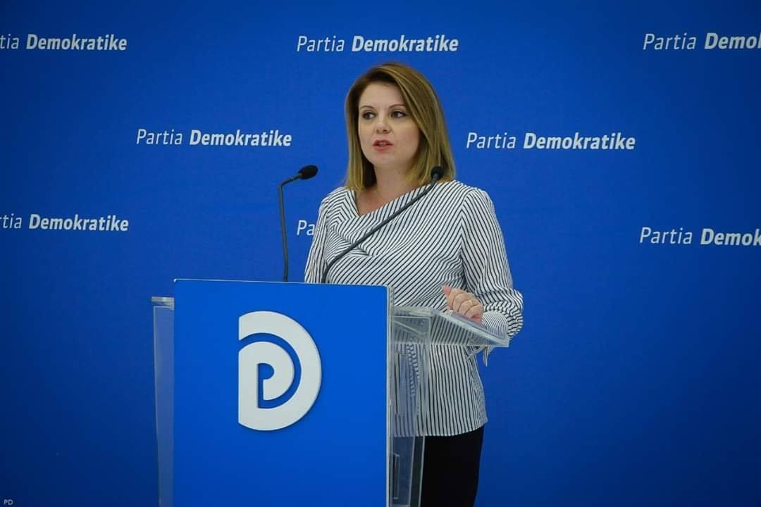 “Qeveria penalizoi personat me aftësi të kufizuar”, PD: Mospagimi i tyre në fundvit është shkelje ligjore