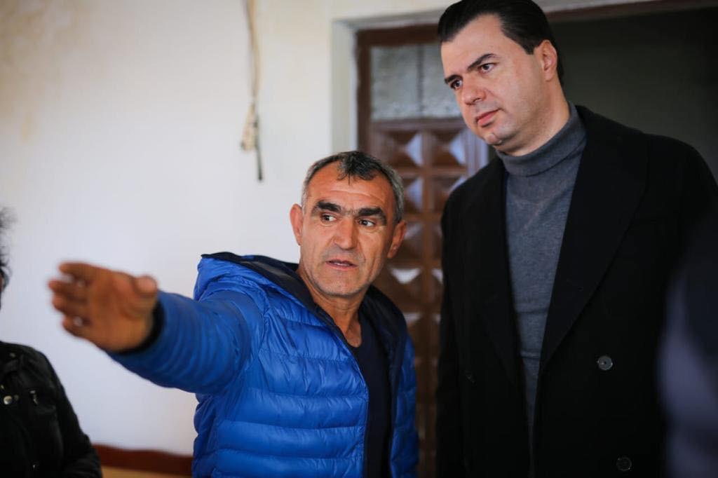 FOTO/Basha rikthehet në Thumanë: Pas një muaji përtej propagandës shteti ka dështuar turpshëm, nuk preken 150 milionë dollarët