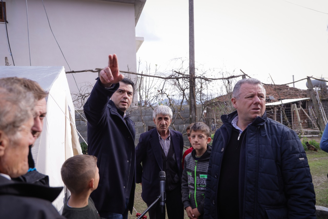 Basha: Kriza te mos perdoret per axhenda politike, fokusi te njerezit. Pergjigja tjeter e Bashes per Ramen