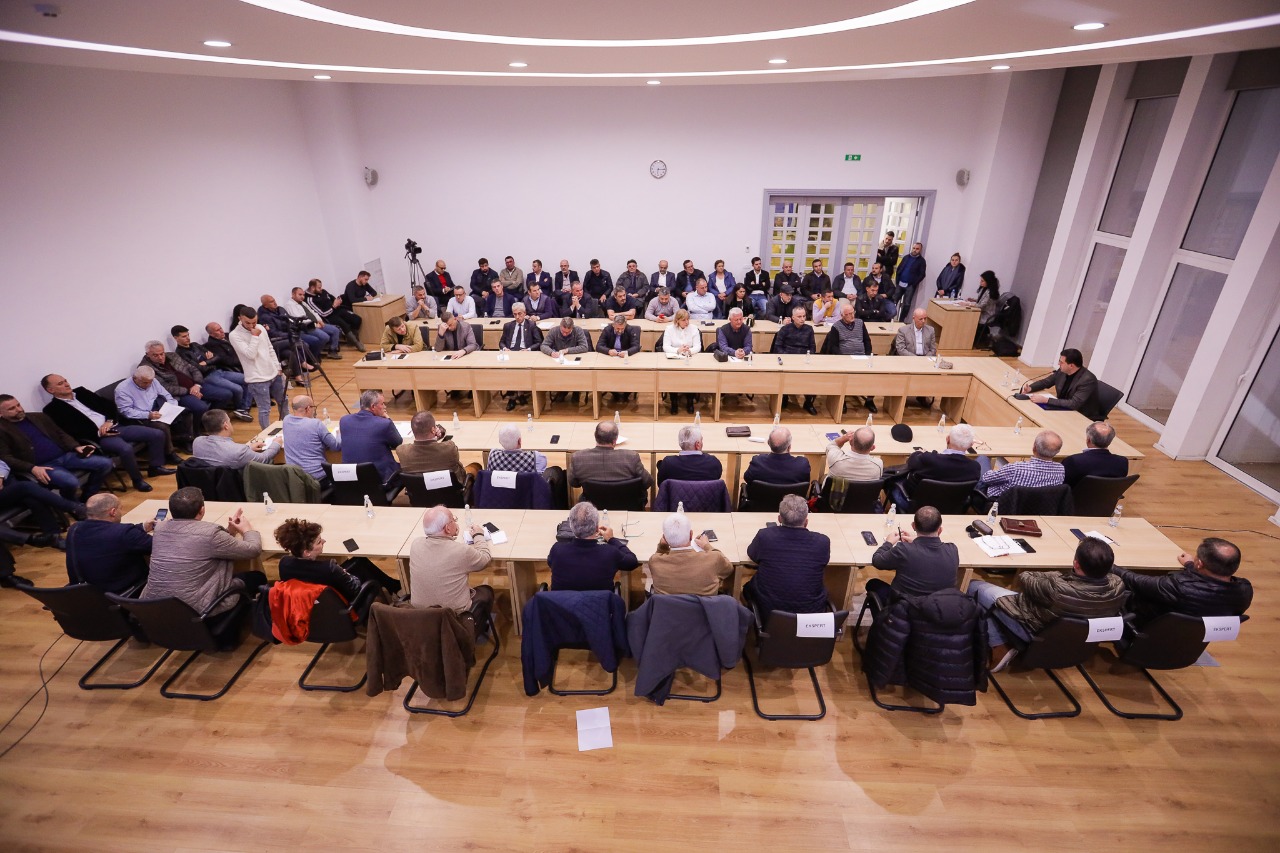 Basha mbledh ekspertet me te mire, priten propozime konkrete