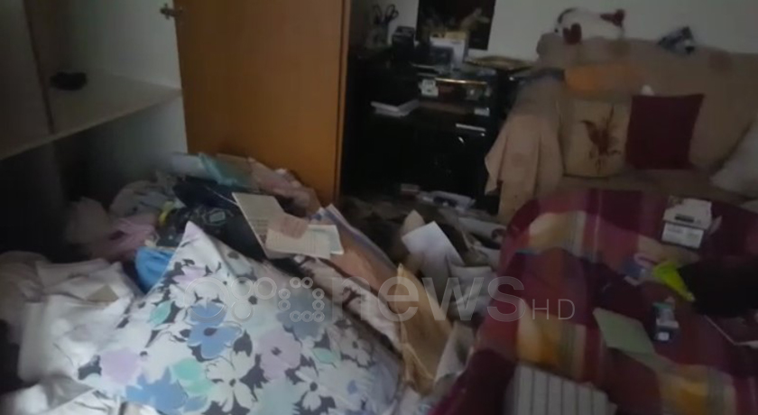 “Morën 1500 euro”, Pronari i shtëpisë së grabitur në Dropull iku dje nga Shqipëria, ja ku dyshon