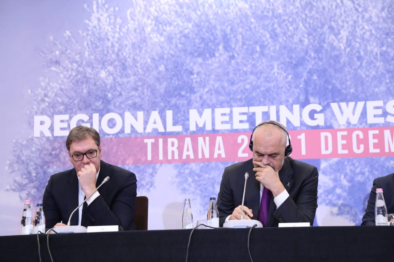 Zbardhen marrëveshjet, qeveria i jep Serbisë të dhënat personale të shqiptarëve