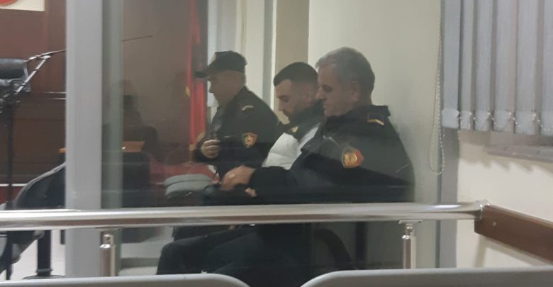 Vrasja e Indrit Çelaj, Albano Kusi kërkon t’iu shpëtojë akuzave: Isha me të dashurën te Brryli kur ndodhi krimi