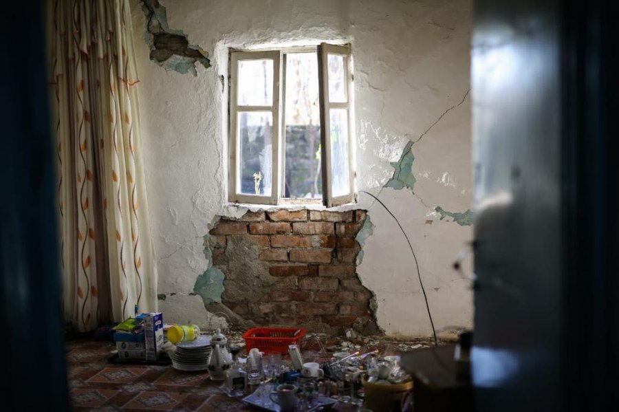 FOTO/Basha nuk ndal takimet, nga Laçi bën thirrje: Kriminale që qeveria të rrezikojë jetën e qytetarëve, vetëm mos preken lekët për oligarkët