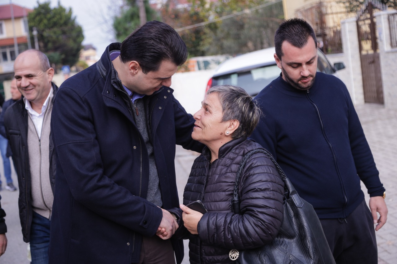 “Është detyra jonë të bëjmë të dëgjohet zëri i qytetarëve”, Basha: Opozita nuk po bën luftë politike