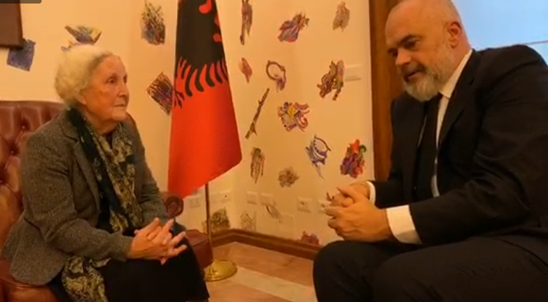 Rama pret inxhinieren Bozo në zyrë, çfarë i kërkon kryeministri