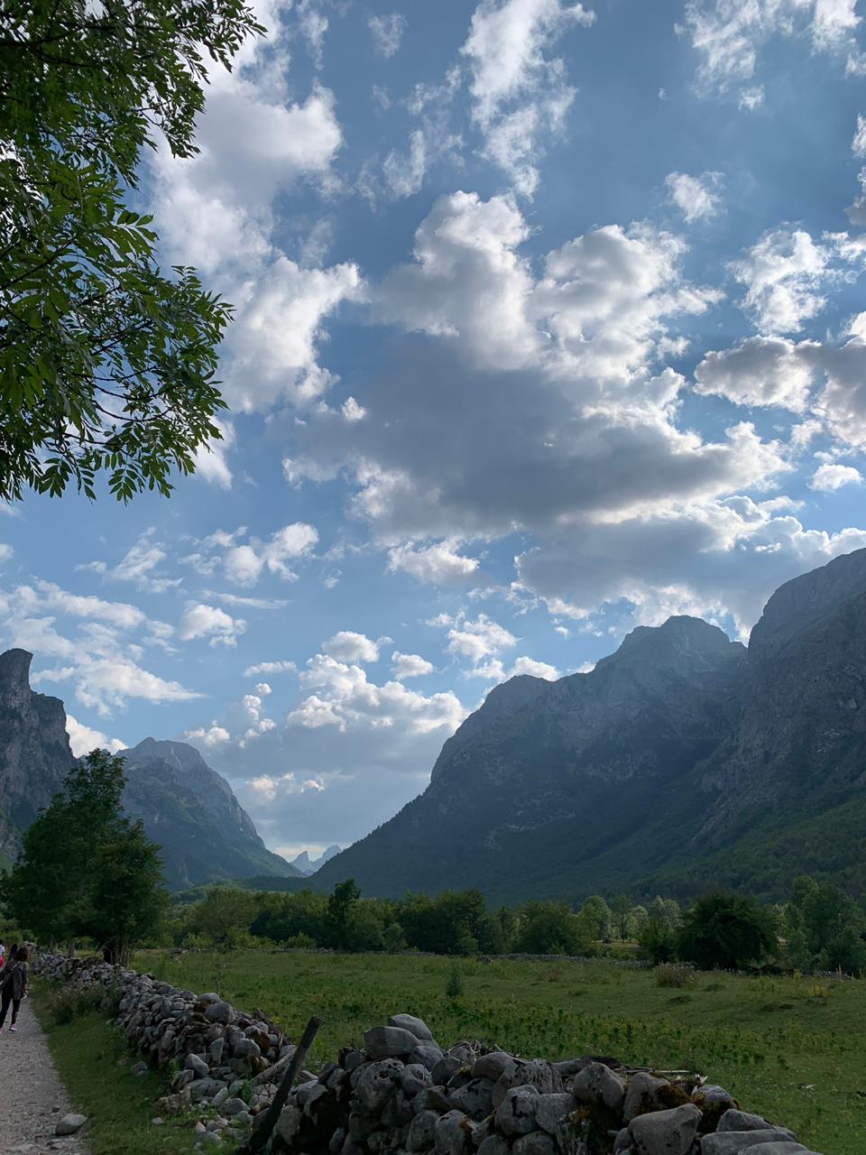 Turizmi malor në Alpe, një paketë bashkëpunimi për të zbehur kufinjtë mes njerëzve