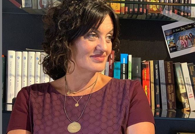 Festivali/Reagon njëra prej anëtareve të jurisë shqiptare: E kam ndjerë veten të fyer, na ndanë si të korruptuar