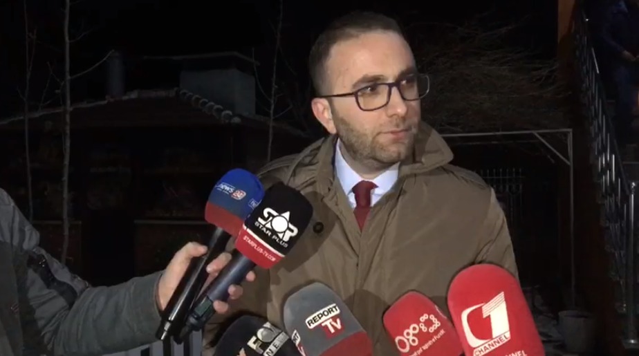 VIDEO/”U vonua me 1 muaj e gjysmë kërkesa për autoritetet italiane për Mark Babanin”, Bardhi: Kur do t’iu rikthehemi protestave