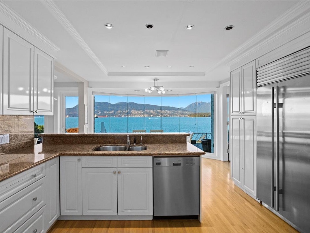 FOTO/Lanë mbretërinë për vilën 36 milionë dollarë, zbulohet vendi ku do të jetojnë princ Harry dhe Meghan Markle