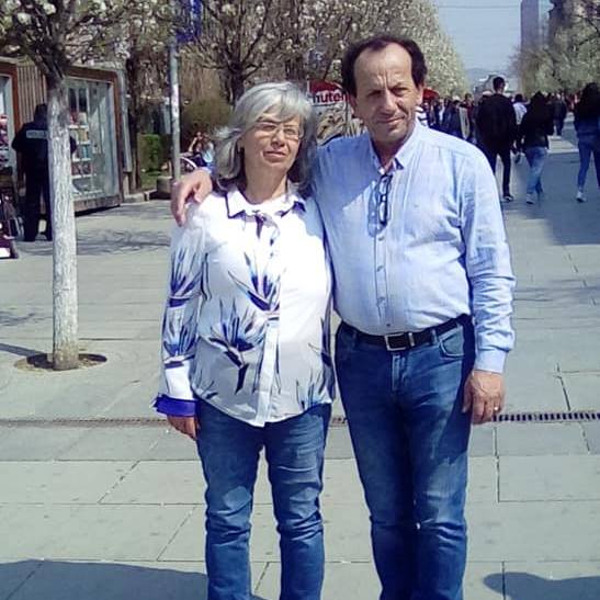 Grabitesit qelluan ne sy te vajzes, u larguan me makine, tmerr ne lagje