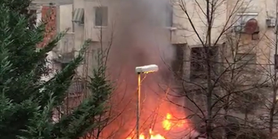 Shperthen dyqani i bombolova te gazit ne qender te Tiranes