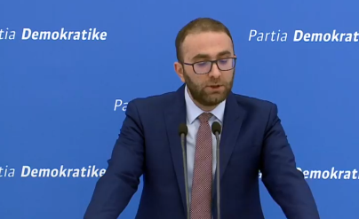 VIDEO/Bardhi premton prova për të shkuarën kriminale të kryebashkiakut: Çfarë të kujton 25 shkurti i vitit 2000?