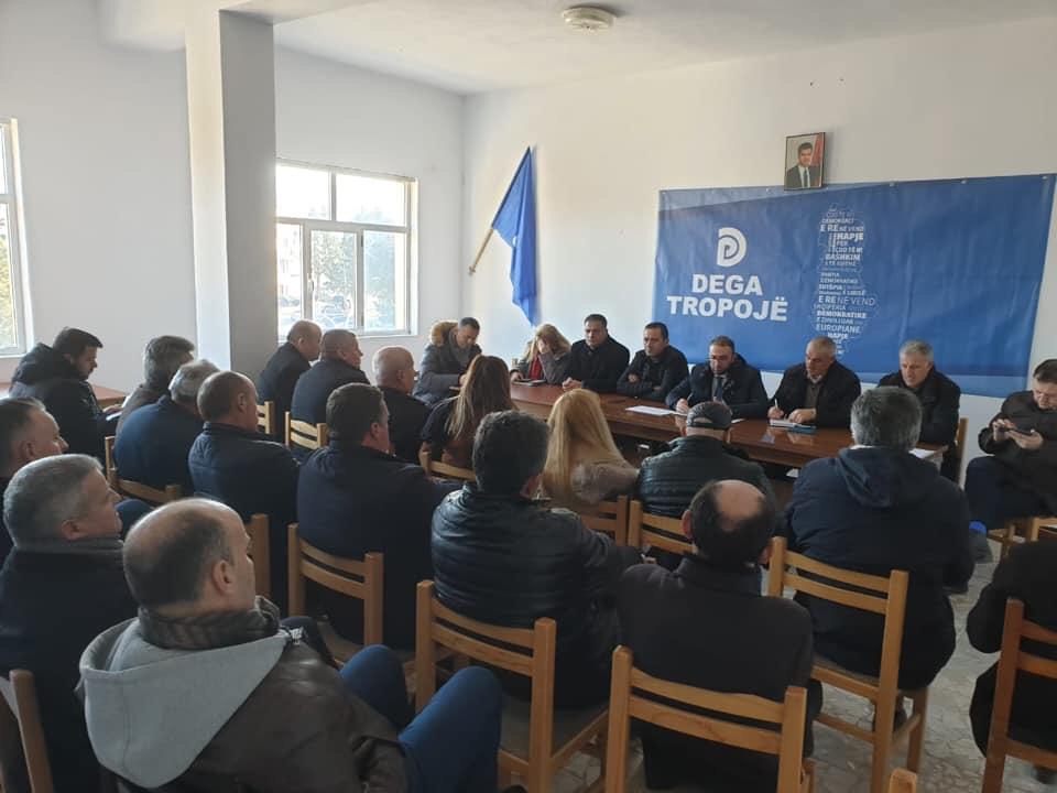 FOTO/Bardhi me deklaratën e fortë: Edi Rama po diskriminon banorët e Kukësit, Hasit dhe Tropojës