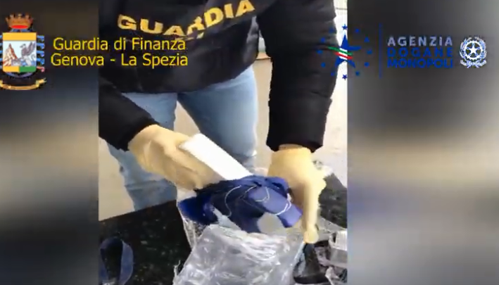 VIDEO/Kapet sasi e madhe kokaine nga Brazili në Itali, arrestohet dhe shqiptari ‘menaxher’ me dy emra