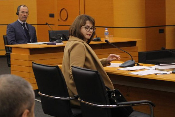 Nuk justifikoi duplexin dhe motorin e bashkëshortit, shkarkohet gjyqtarja e Posaçme, ishte pezulluar dhe në 2009-tën