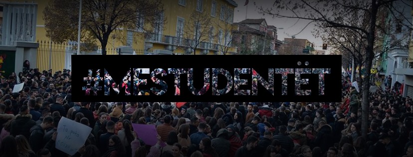 FOTO/Denoncimi i Rezistencës Rinore: Po japin para për fushata denigruese ndaj të rinjve protestuesë