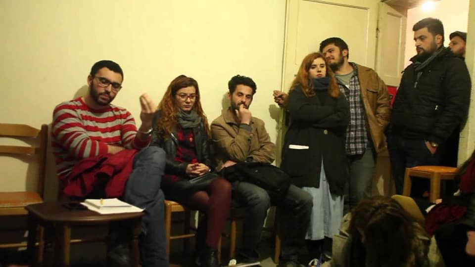 “Komunisti Arlind Qorri që shkatërroi protestën”, Rezistenca Rinore denoncon: Proteston kur i jep lejë Erion Veliaj