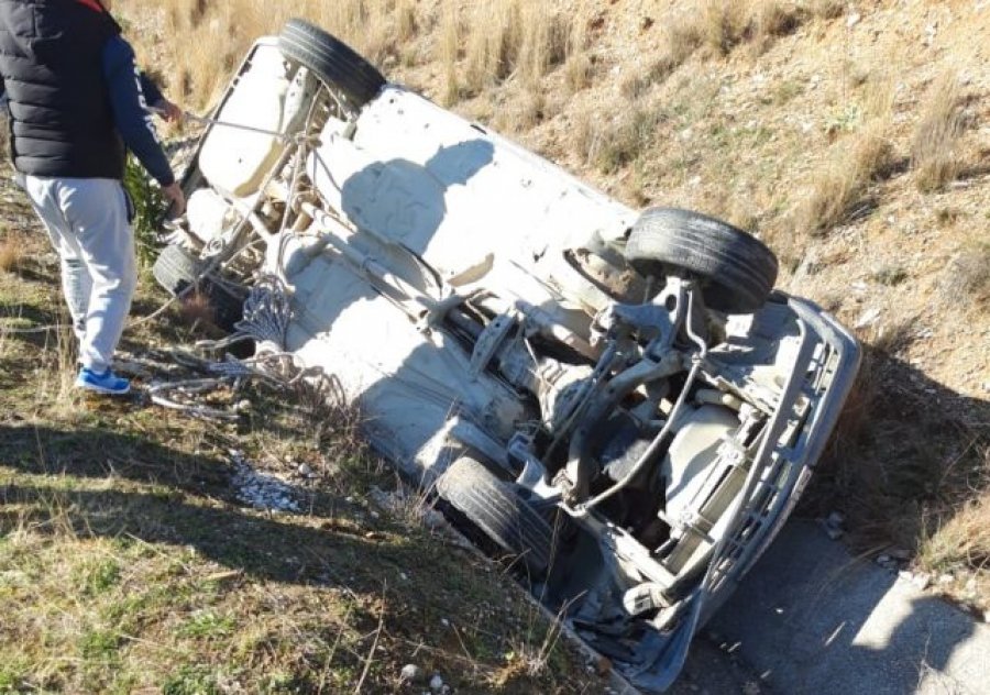 MEMALIAJ/ Aksident i eende, humbin jeten dy mesues