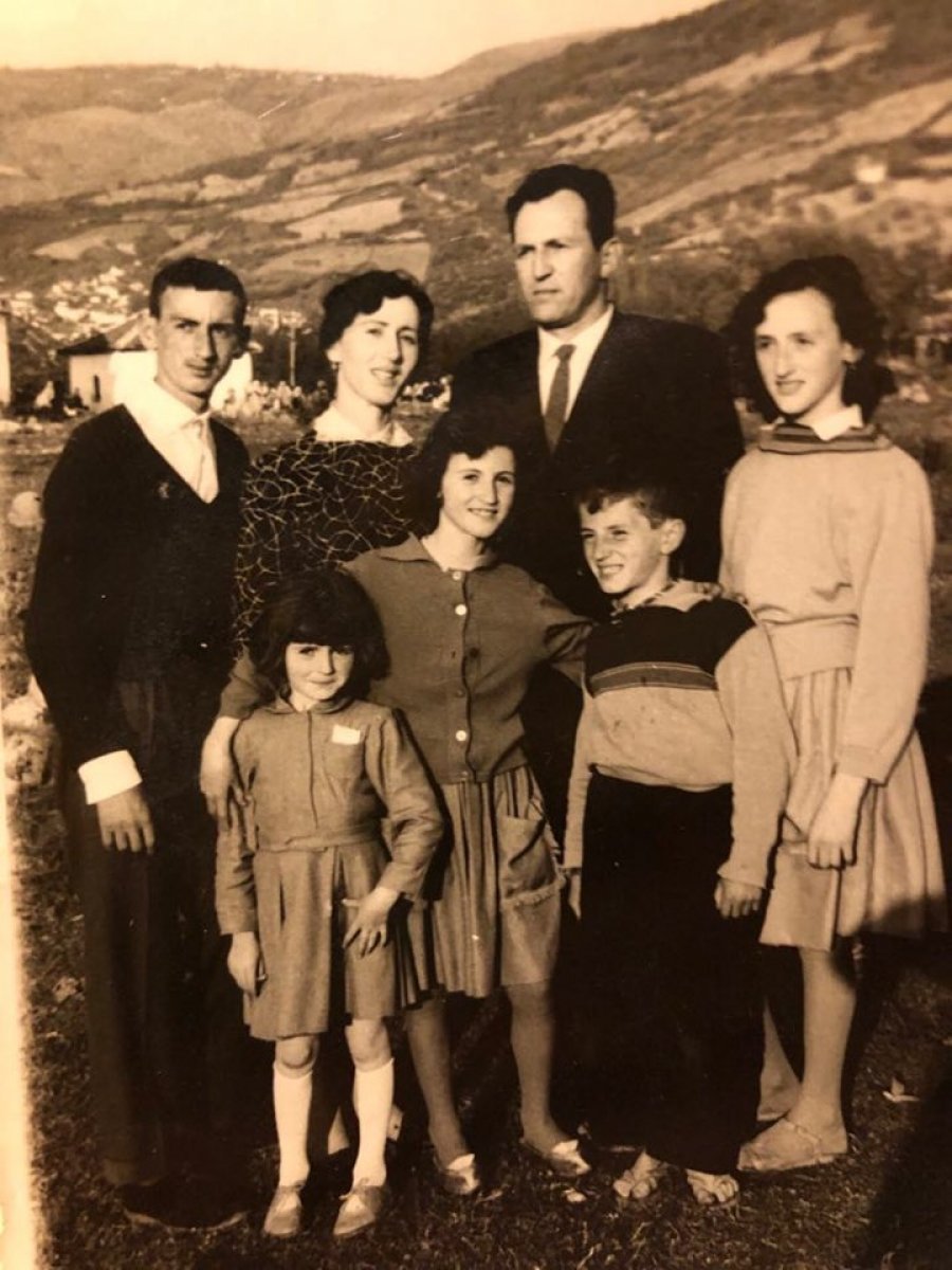 Rrefimi dramatik i Edita Tahirit, nenen e kisha nga Shqiperia por ajo nuk i pa kurre njerezit e saj