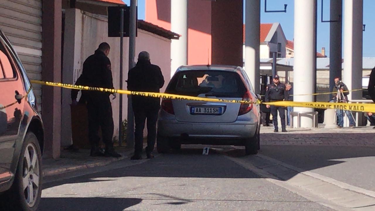 Xhenieret: Ishte eksploziv, pastrohet nga ‘mina’ makina e Licit