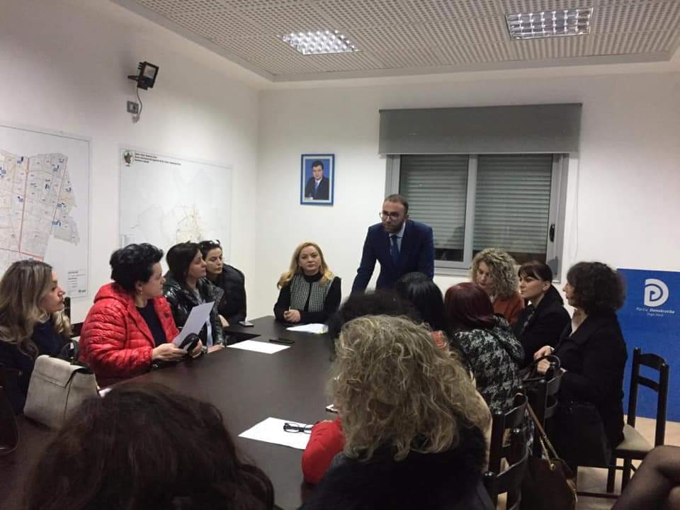 Qarku i Vlores: Demokratet te gatshem per ti prire ndryshimit