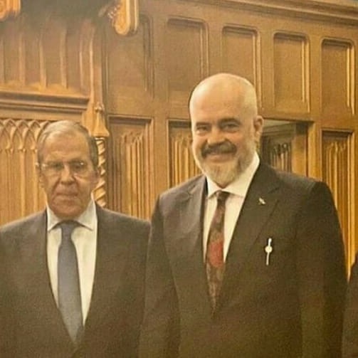 Pas takimit me Lavrov, Rama sulmon qeverine e Albin Kurtit