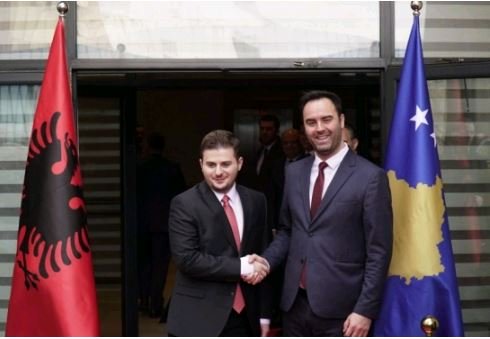 Cakaj deklaron ne Prishtine shkrirjen e kufinjve mes Shqiperise dhe Kosoves