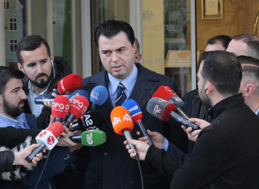 VIDEO/Pas takimit me ‘Venecian’ Basha akoma më i vendosur, paralajmëron dhe njëherë mazhorancën