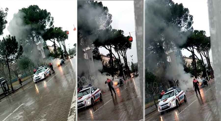 FOTO/Merr flakë një makinë para kryeministrisë, shoferi shpëton mrekullisht